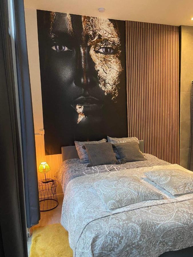 Garden Suite In City Center Антверпен Экстерьер фото